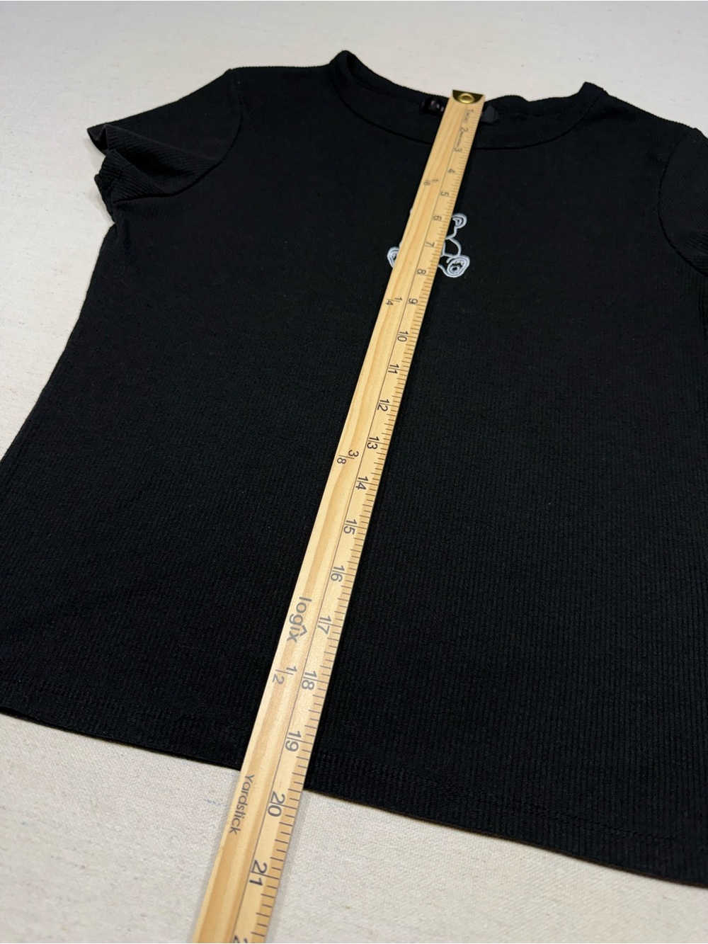 Faded Rose - Black Ribbed Tee with Embroidered Teddy - Size XL - Picture 8 of 9
